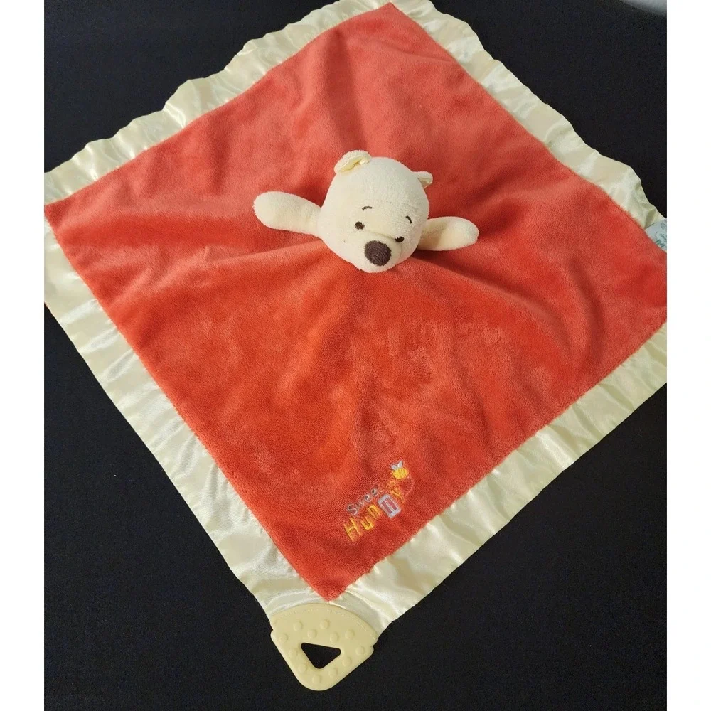 Disney‎ Winnie the Pooh SWEET AS HONEY Red Lovey Yellow Satin Secuirty Blanket